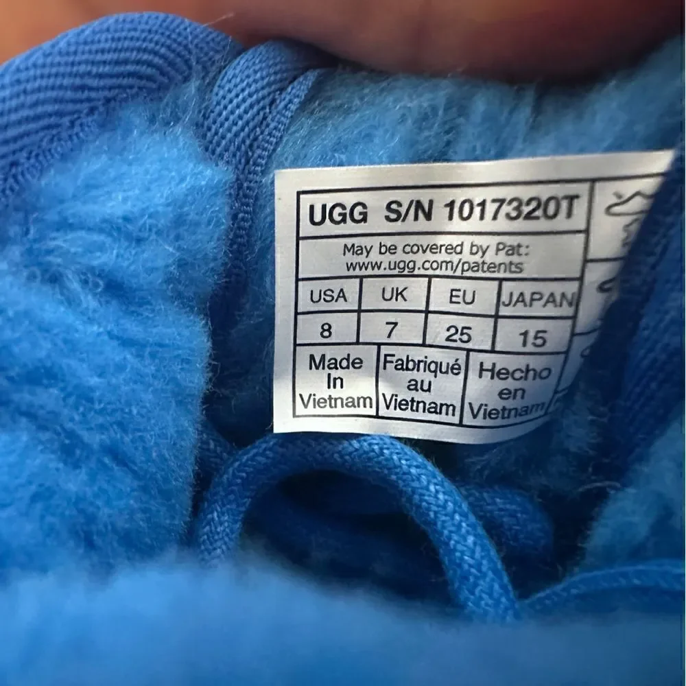 🔥🔥UGG Neumel II Toddler Zippered Chukka Boots Unisex Size 8